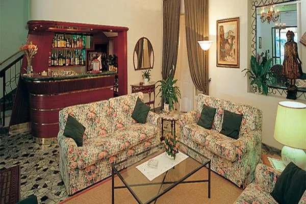 Hotel Astor Victoria Forte dei Marmi 3*,