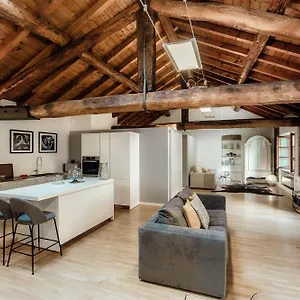  Apartment Corte Delle Rondini - Bymyhomeincomo Italy