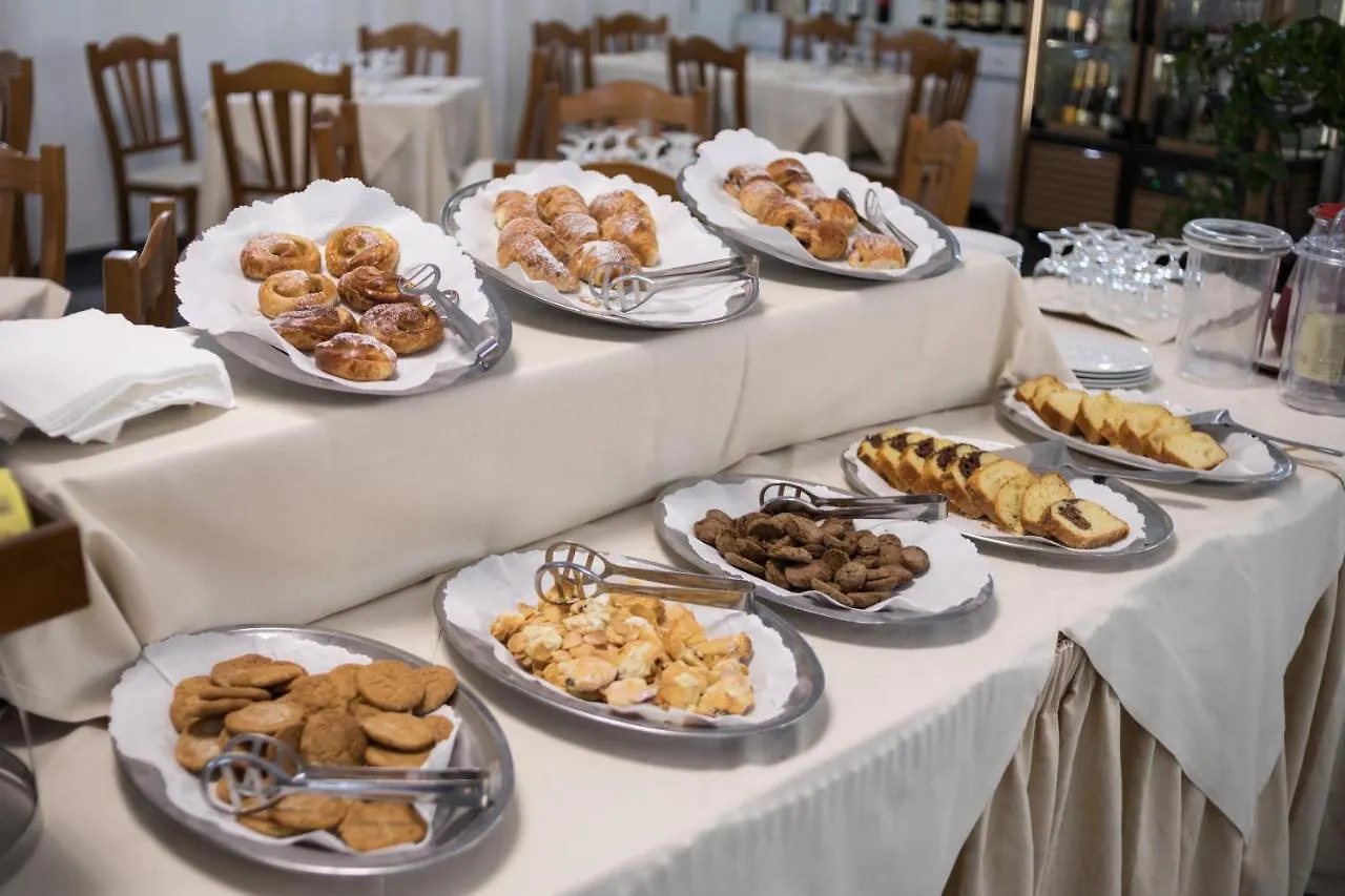 Hotel Astor Victoria Forte dei Marmi Italy