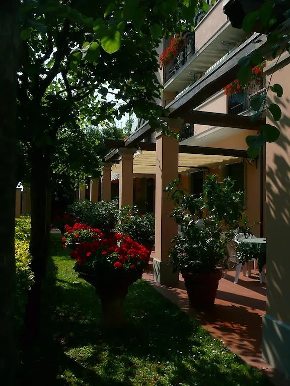 Hotel Astor Victoria Forte dei Marmi 3*,
